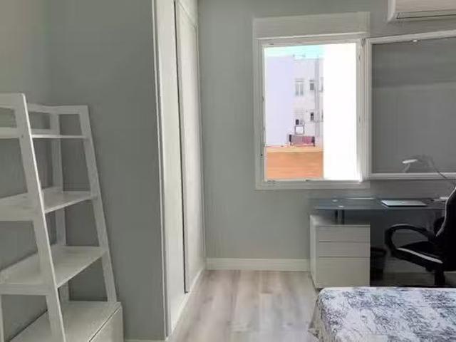 Habitación en Calle de Fernández de los Ríos, Gaztambide