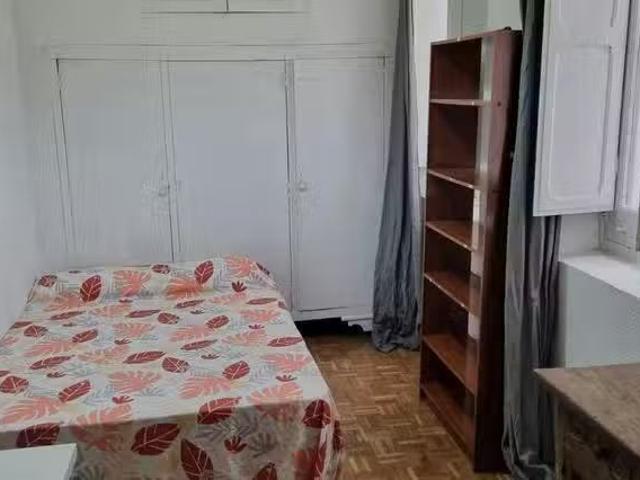 Habitación en Calle de Ferraz, Argüelles