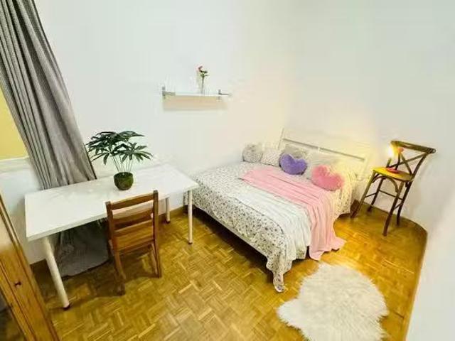 Habitación en Calle de Ferraz, Moncloa Aravaca