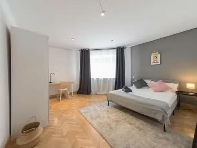 Habitación en Calle de Juan Duque, Arganzuela