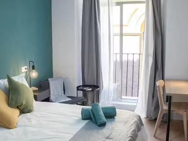 Habitación en Calle de Juanelo, Centro