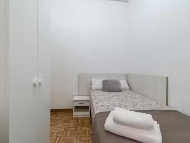 Habitación en Calle de José Ortega y Gasset, Lista