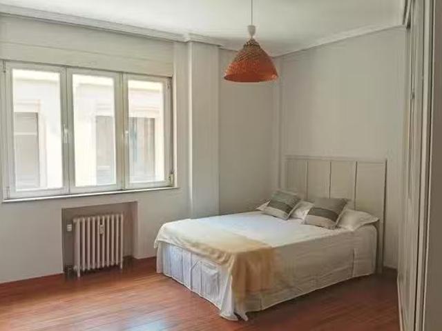 Habitación en Calle de la Alameda, Centro
