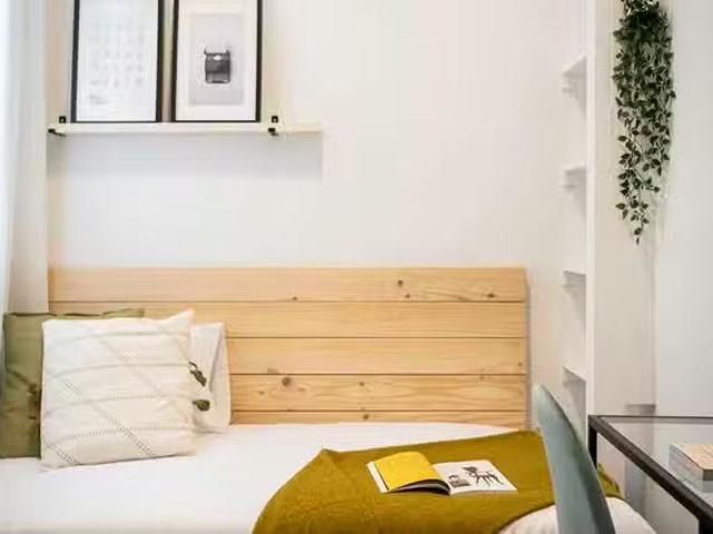 Habitación en Calle de la Ballesta, Centro