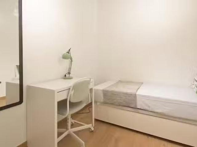 Habitación en Calle de la Princesa, Argüelles