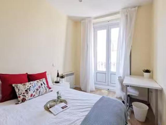 Habitación en Calle de la Redondilla