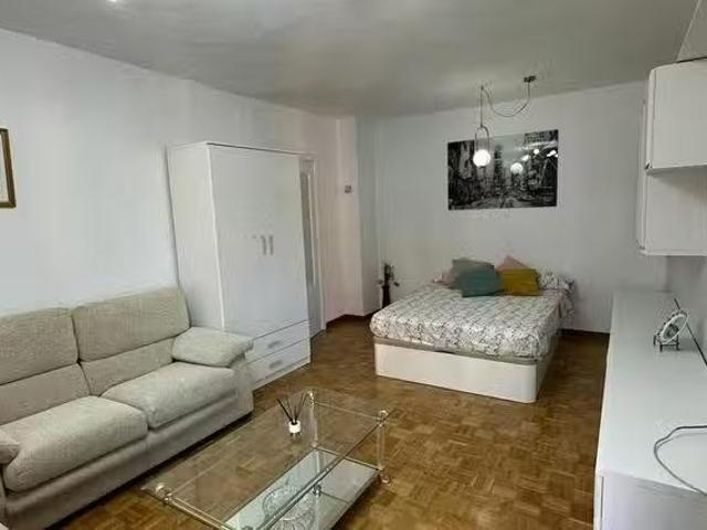 Habitación en Calle de la Virgen de la Oliva, Simancas