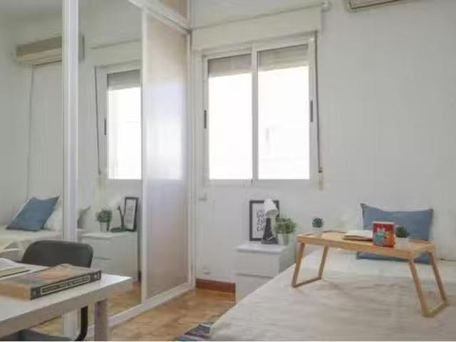 Habitación en Calle de la Virgen del Castañar, Concepción