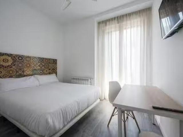 Habitación en Calle de las Hileras, Sol