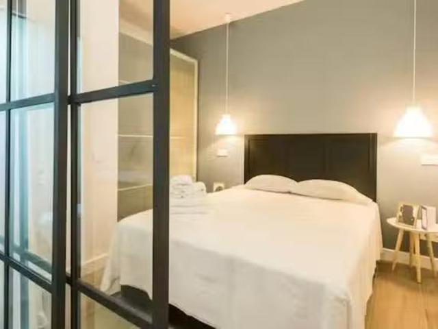 Habitación en Calle de las Infantas, Justicia