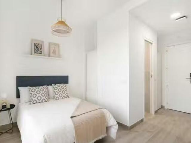 Habitación en Calle de las Magnolias, Almenara