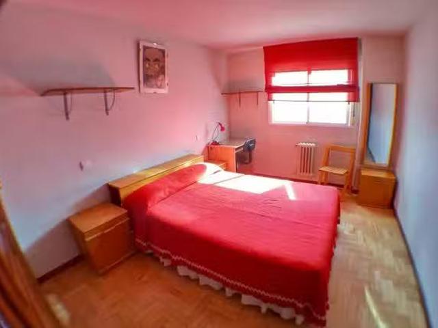 Habitación en Calle de las Naves, Arganzuela