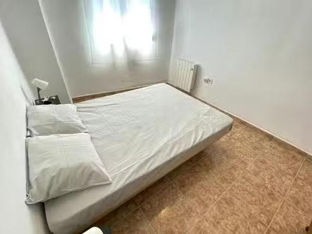 Habitación en Calle de Pedro Laborde, Portazgo