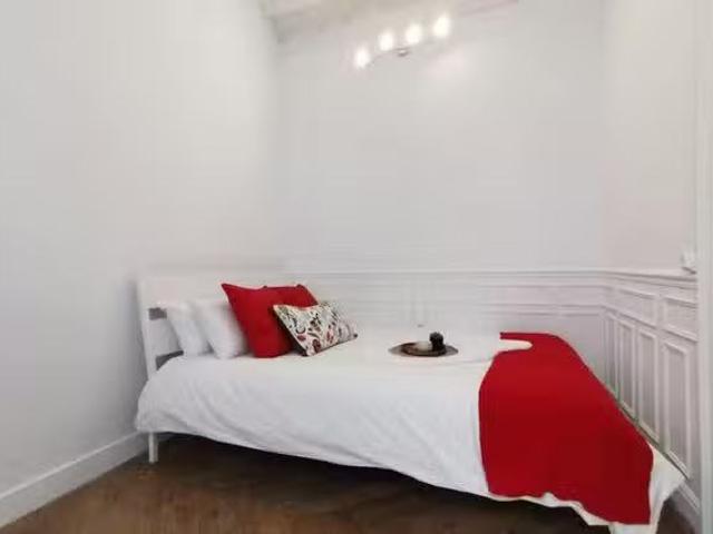 Habitación en Calle de Preciados, Sol
