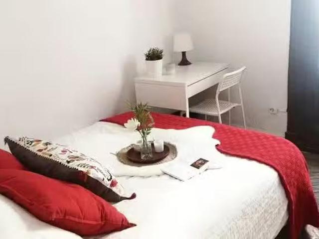 Habitación en Calle de Preciados, Sol