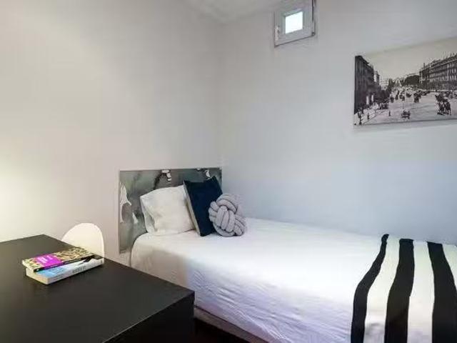 Habitación en Calle de San Bernardo