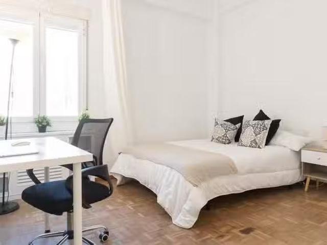 Habitación en Calle de San Bernardo