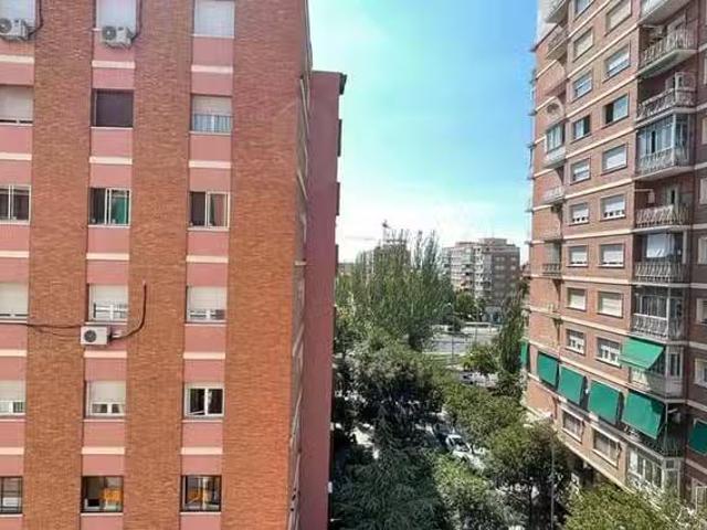 Habitación en Calle de San Ramón Nonato