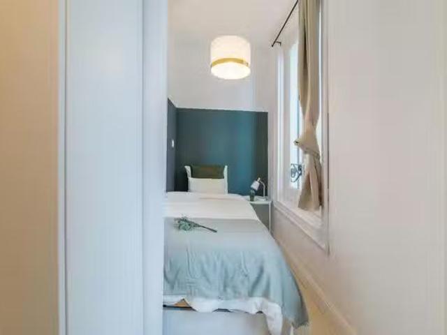 Habitación en Calle de Santa Teresa, Justicia