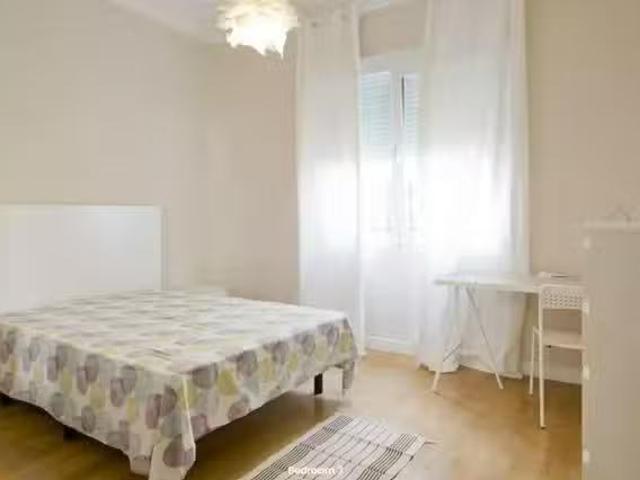 Habitación en Calle de Serrano, Salamanca
