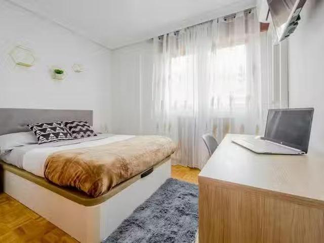 Habitación en Calle de Sinesio Delgado, La Paz