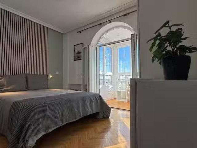 Habitación en Calle de Tribaldos