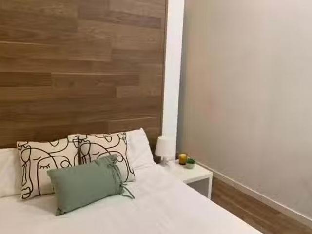 Habitación en Calle de Valencia