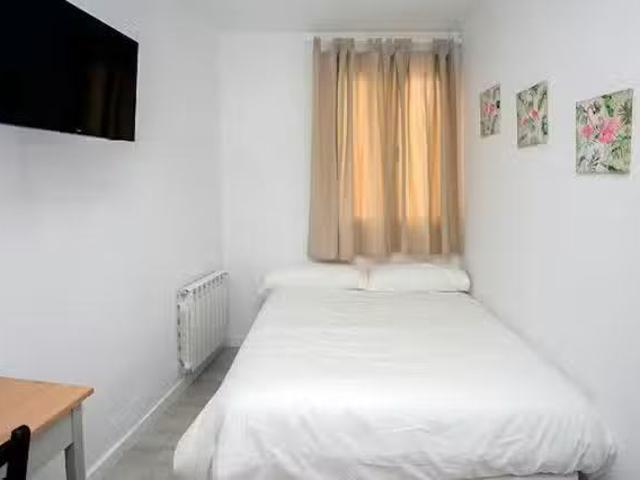 Habitación en Calle del Arenal, Sol