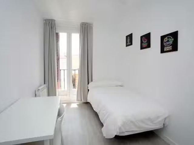 Habitación en Calle del Arenal, Sol
