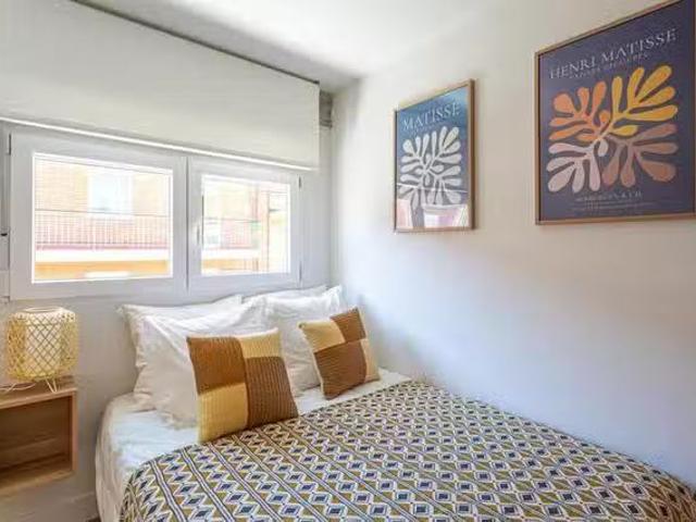 Habitación en Calle del Arroyo, Valdeacederas