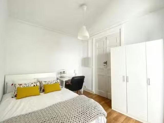 Habitación en Calle del Conde de Aranda, Recoletos