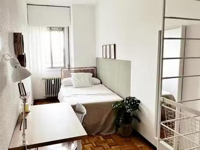 Habitación en Calle del Conde de la Cimera, Ciudad Universitaria
