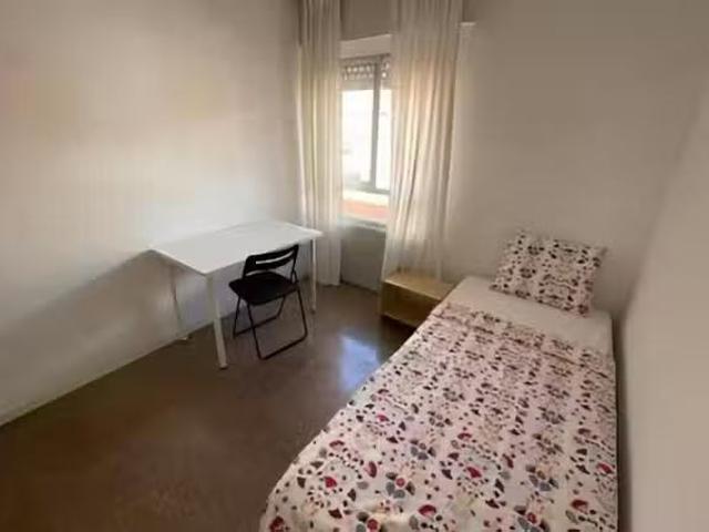 Habitación en Calle del Cristo de la Victoria, Pradolongo