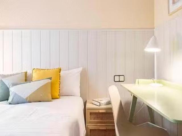 Habitación en Calle del Doctor Gómez Ulla