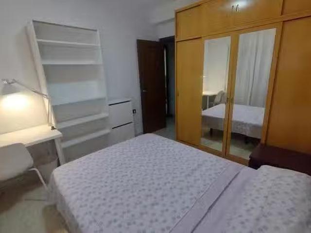 Habitación en Calle del Halcón, Carabanchel