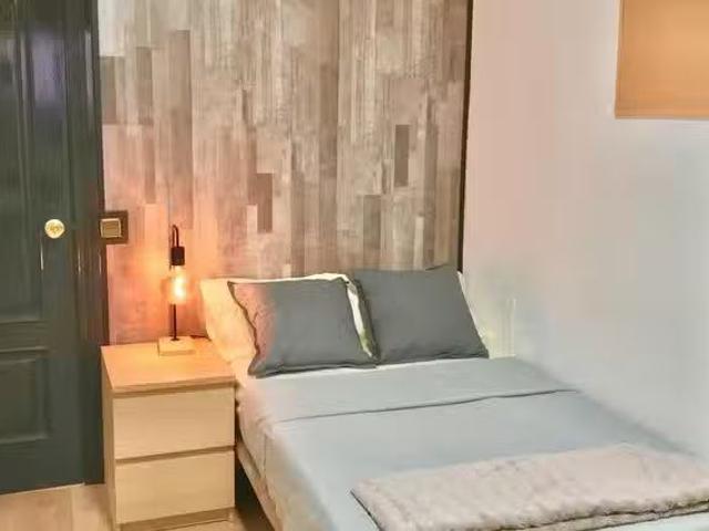 Habitación en Calle del Jilguero, Puerta Bonita