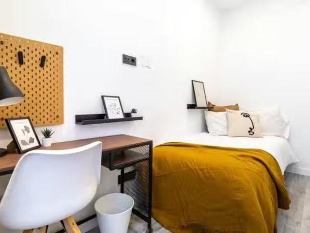 Habitación en Calle del Olivar, Centro