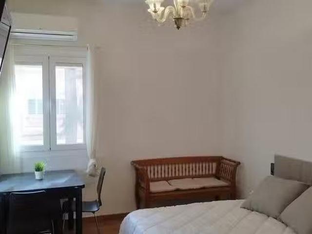Habitación en Calle Enrique Ayuso Miró, Vistabella