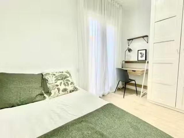 Habitación en Calle Francos Rodríguez, Bellas Vistas