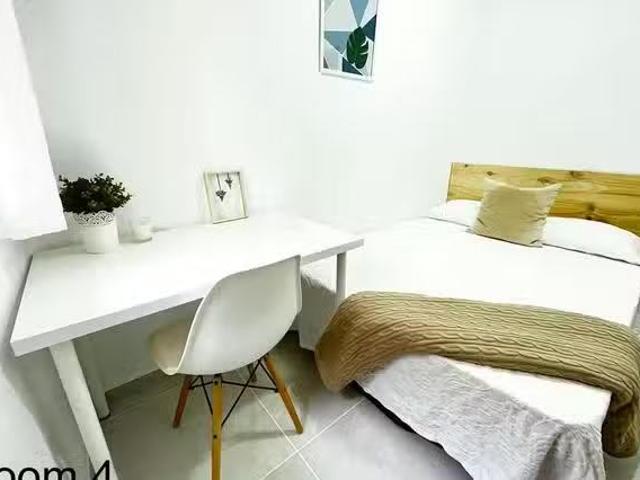 Habitación en Calle Granate, Las Avenidas