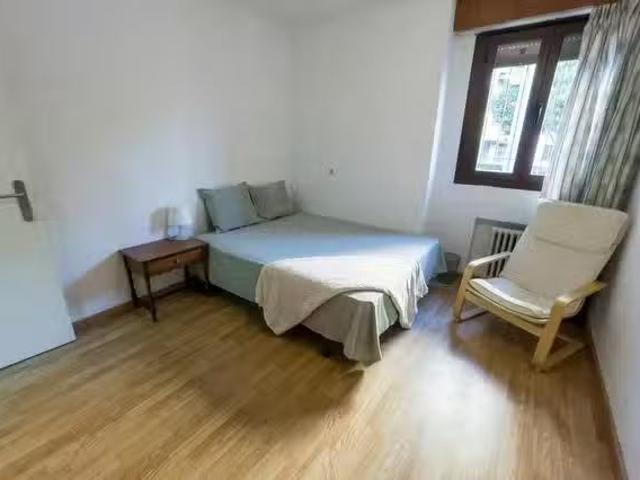 Habitación en Calle Grupo Oscar Carvallo, Huerta del Pilar