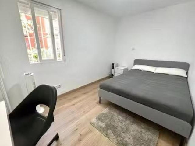 Habitación en Calle Hortensia
