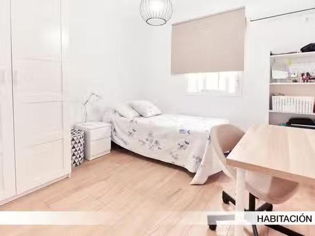 Habitación en Calle Igueldo, El Plantinar
