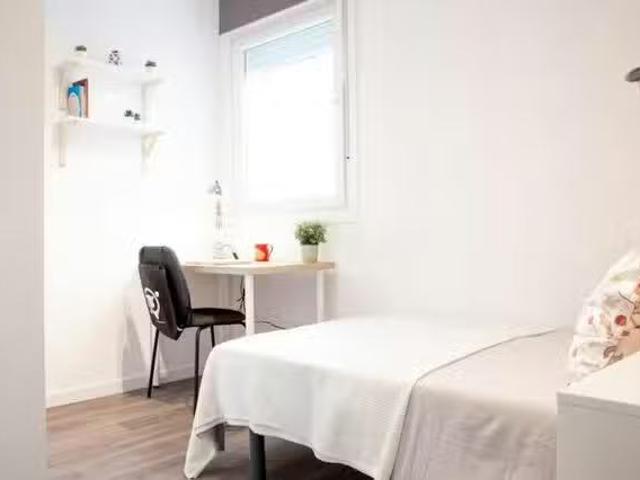 Habitación en Calle Illescas, Aluche