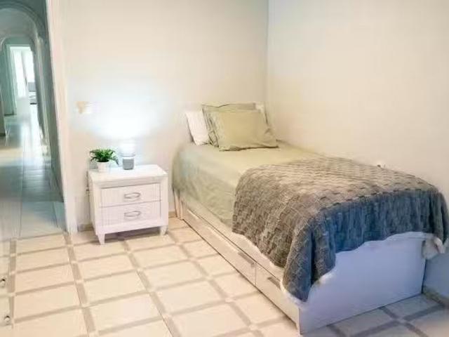 Habitación en Calle Juan Manuel Rodríguez Correa, León XIII Lo.