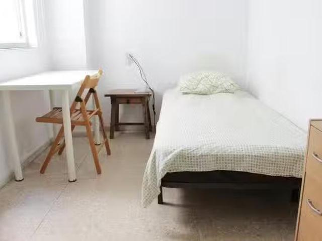 Habitación en Calle las Cruzadas