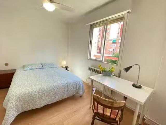 Habitación en Calle Pedroches, Puente de Vallecas