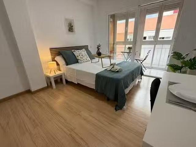 Habitación en Calle Río Sil, Junta Municipal 1
