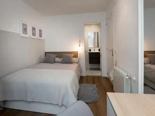 Habitación en Calle Rodríguez de Cepeda, Albors