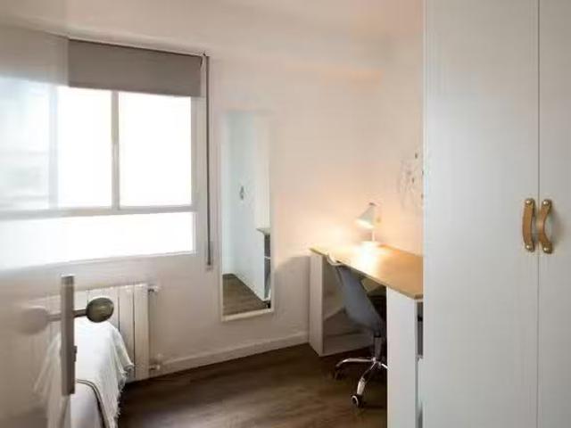 Habitación en Calle Rodríguez de Cepeda, Albors